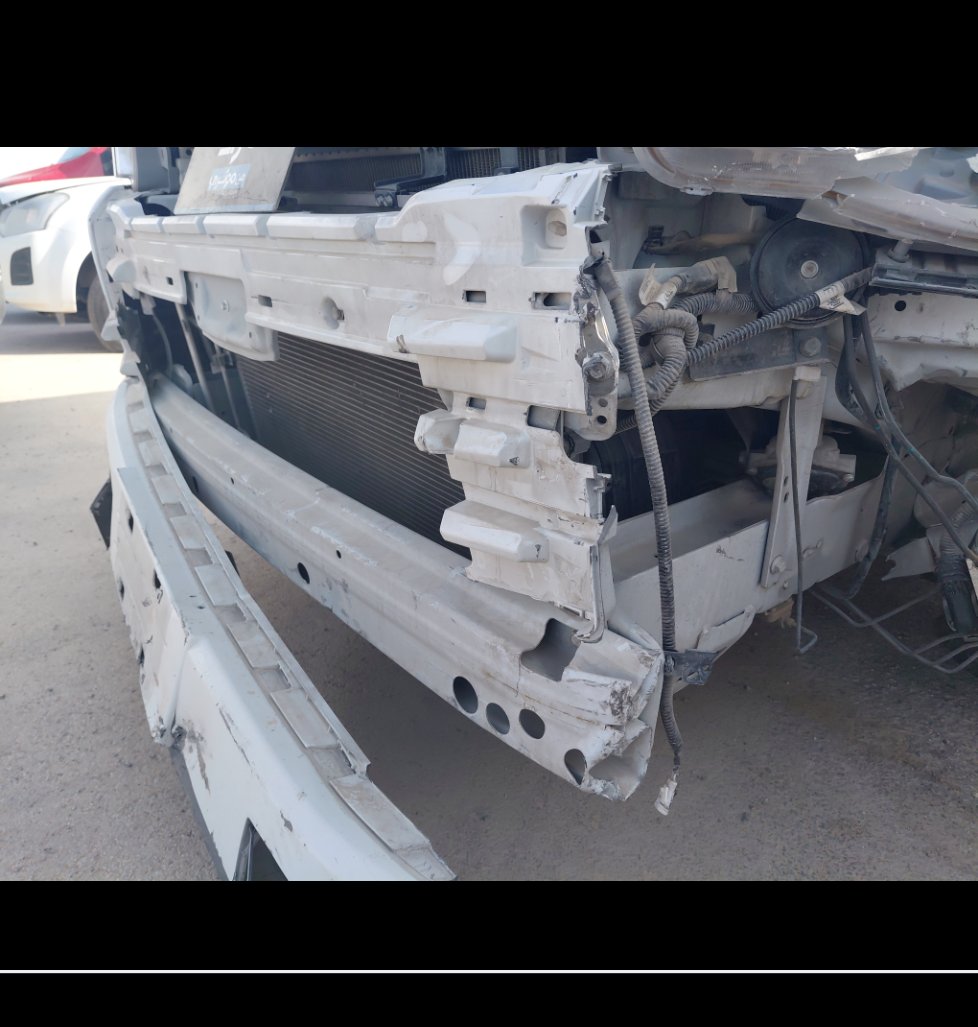 فتون سبورتر السيارة تالف - اسقاط لوحات 2023 image