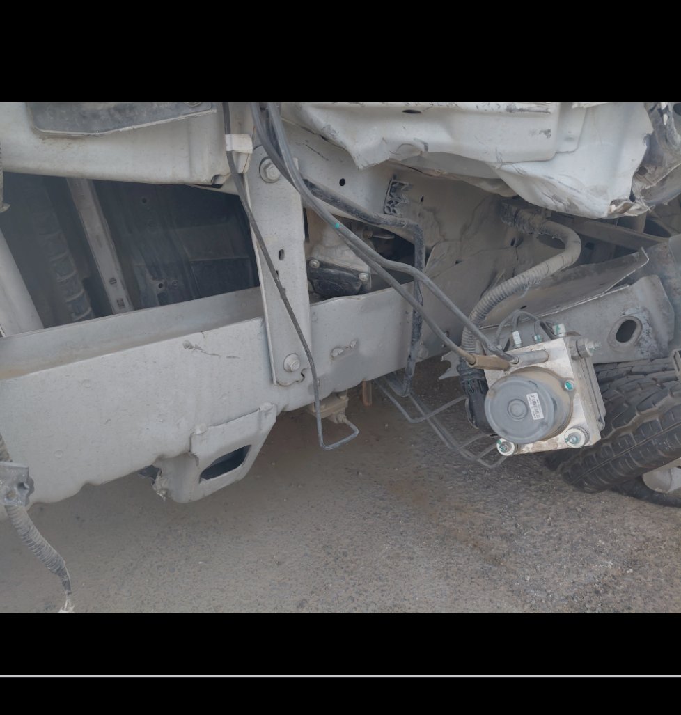 فتون سبورتر السيارة تالف - اسقاط لوحات 2023 image