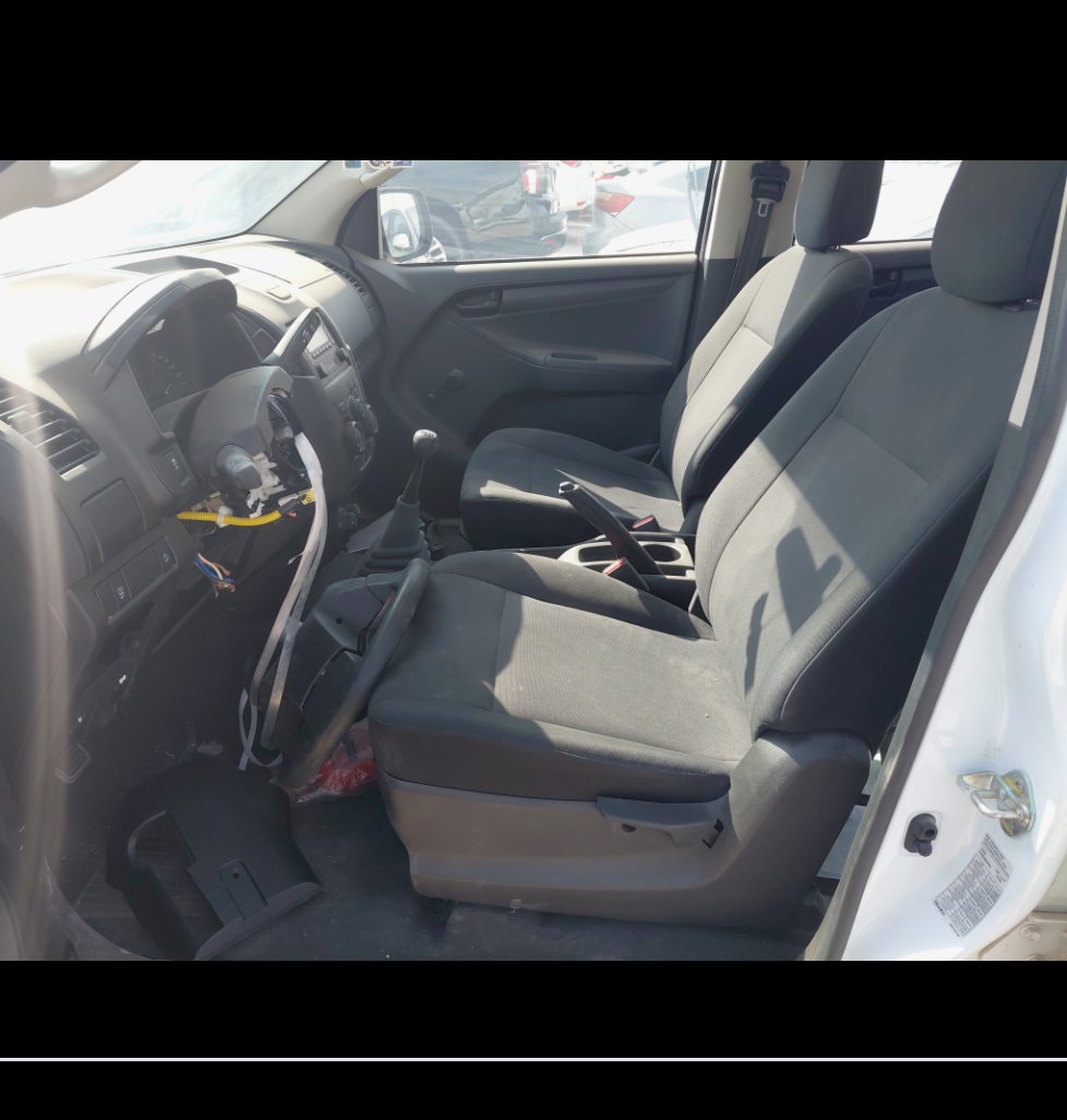 Isuzu D MAX 4x4 2023 image