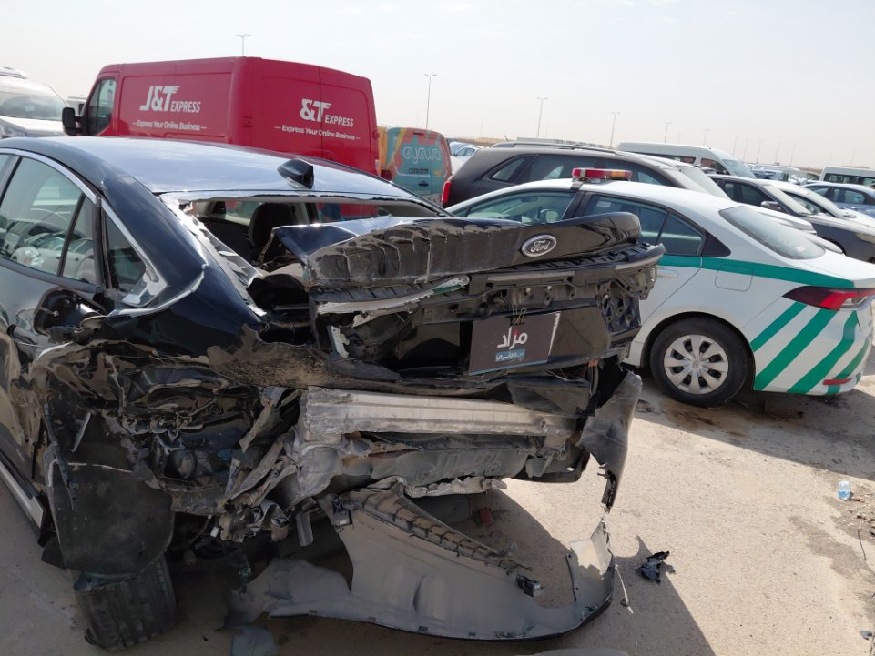 Ford Taurus  2023 image