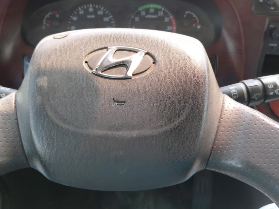 Hyundai County  2016 image