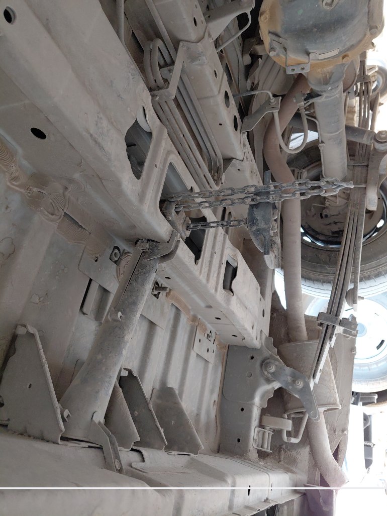 Nissan Urvan  2020 image