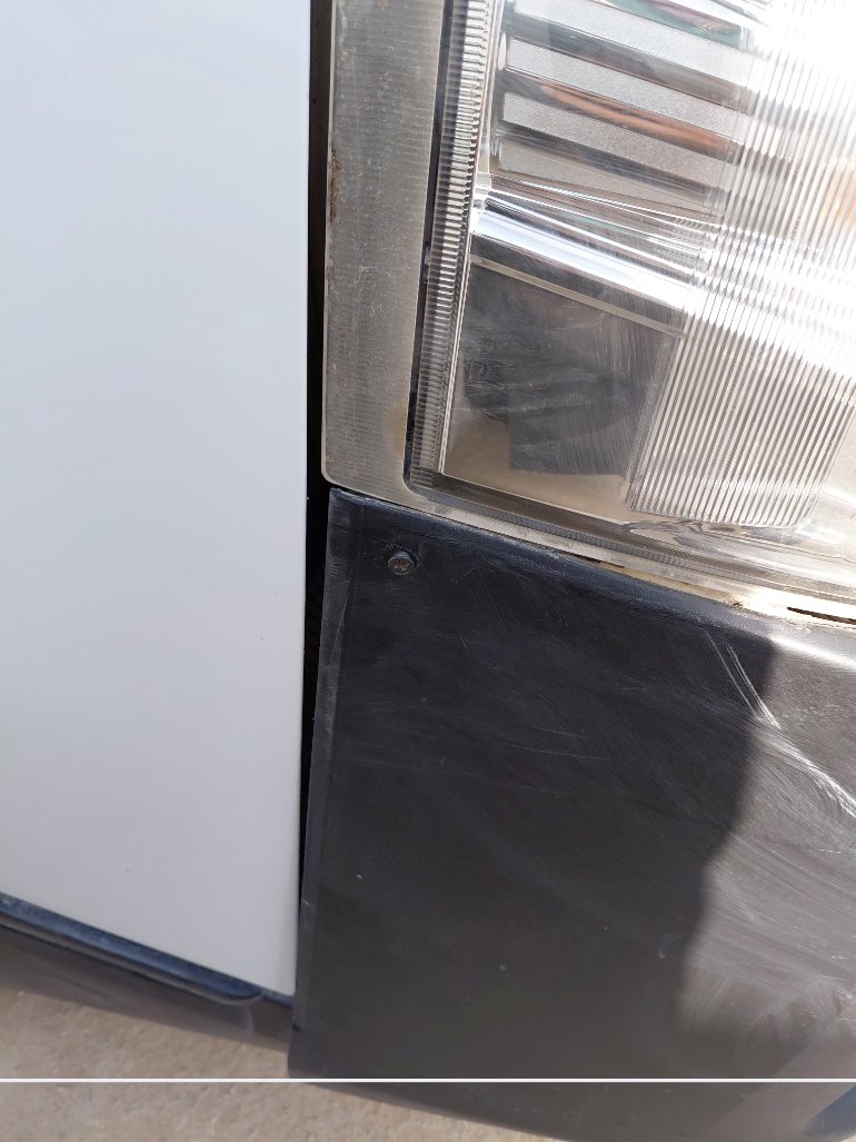 Nissan Urvan  2020 image