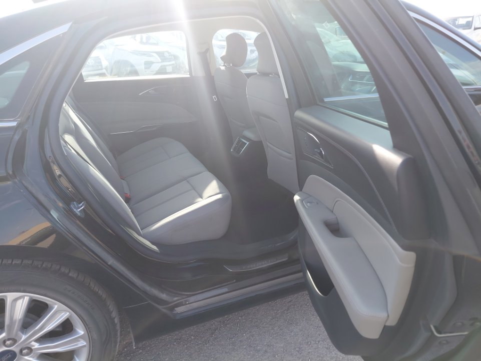 Ford Taurus  2022 image