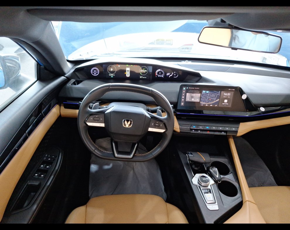 شانجان يو ني في TURBO 2023 image