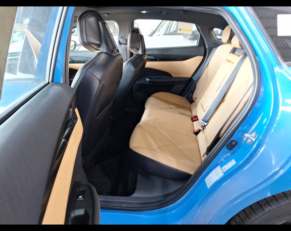 شانجان يو ني في TURBO 2023 image