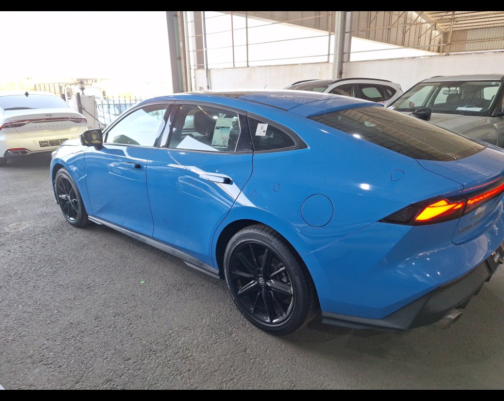 شانجان يو ني في TURBO 2023 image