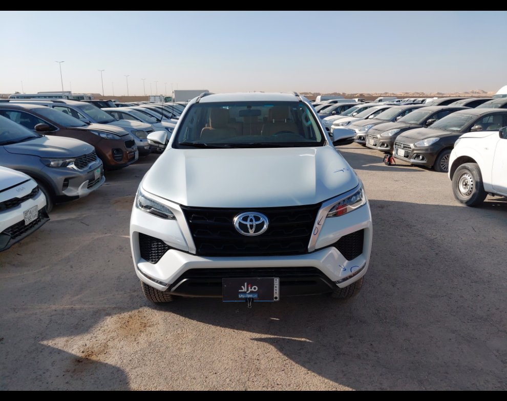 Toyota Fortuner GX2 2024