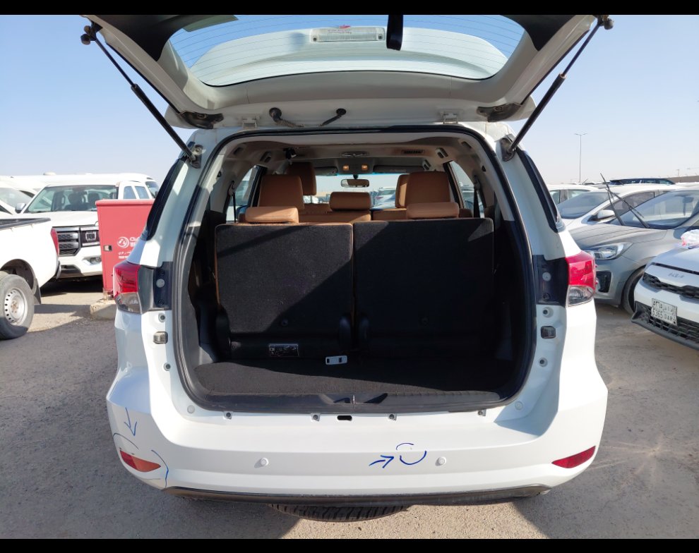 Toyota Fortuner GX2 2024 image