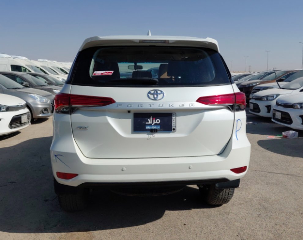 Toyota Fortuner GX 2022 image