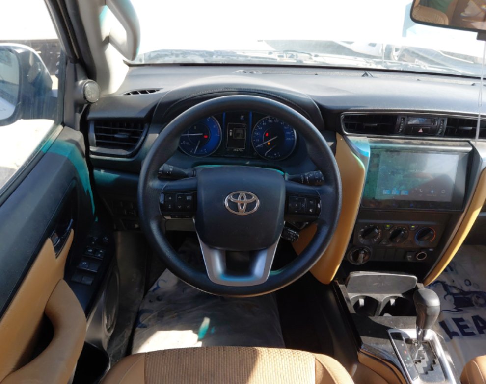 Toyota Fortuner GX2 2024 image