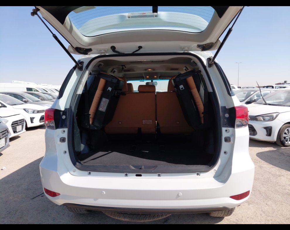 Toyota Fortuner GX2 2024 image