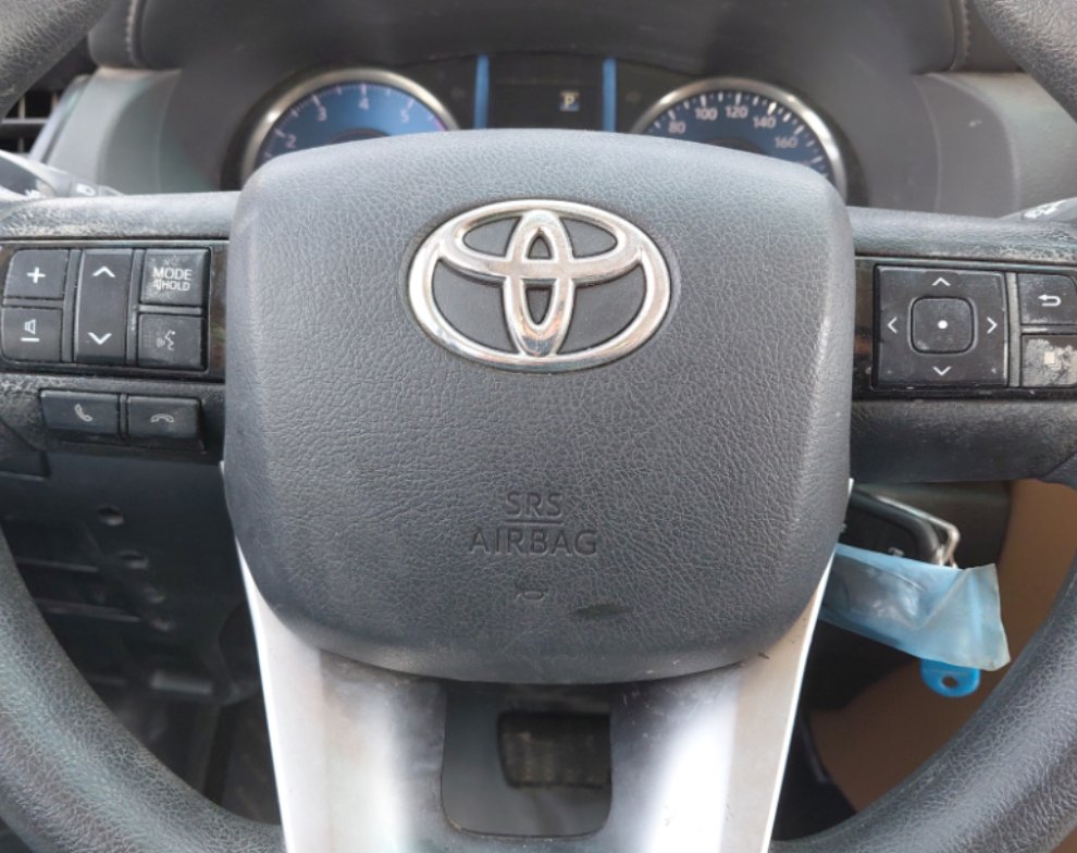 Toyota Fortuner GX 2022 image