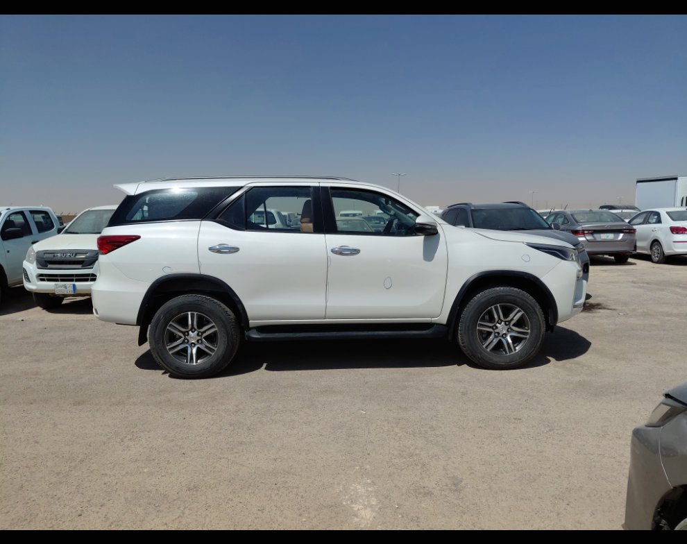 Toyota Fortuner GX 2022 image