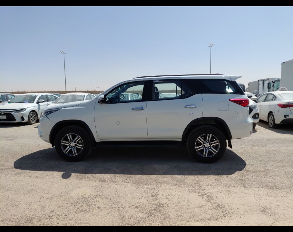 Toyota Fortuner GX 2022 image