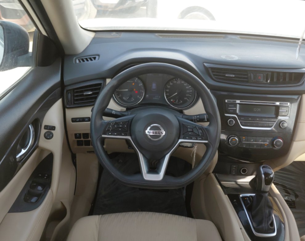 Nissan X-Trail  2021 image