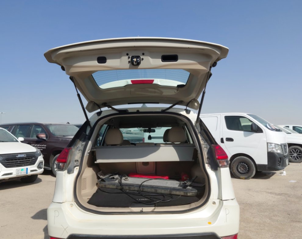 Nissan X-Trail  2021 image