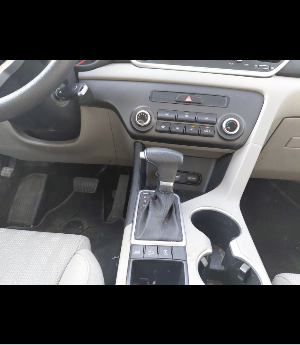 KIA Sportage LX  2020 image