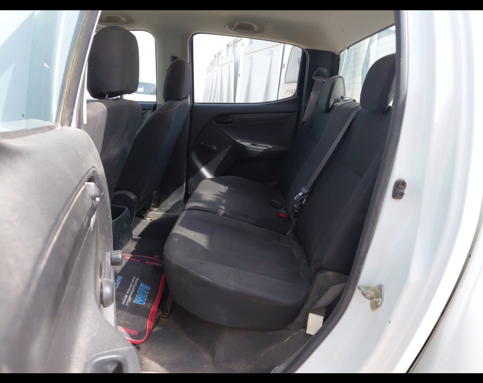 Isuzu D MAX 4x4 2022 image