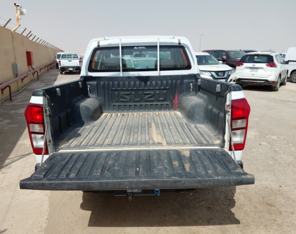 Isuzu D MAX 4x4 2022 image