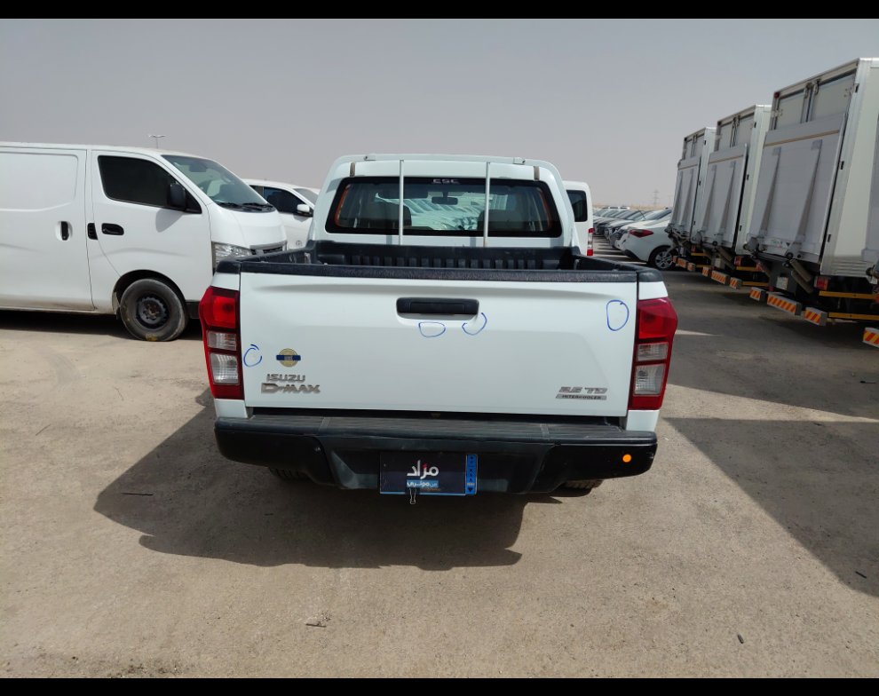 Isuzu D MAX 4x4 2022 image
