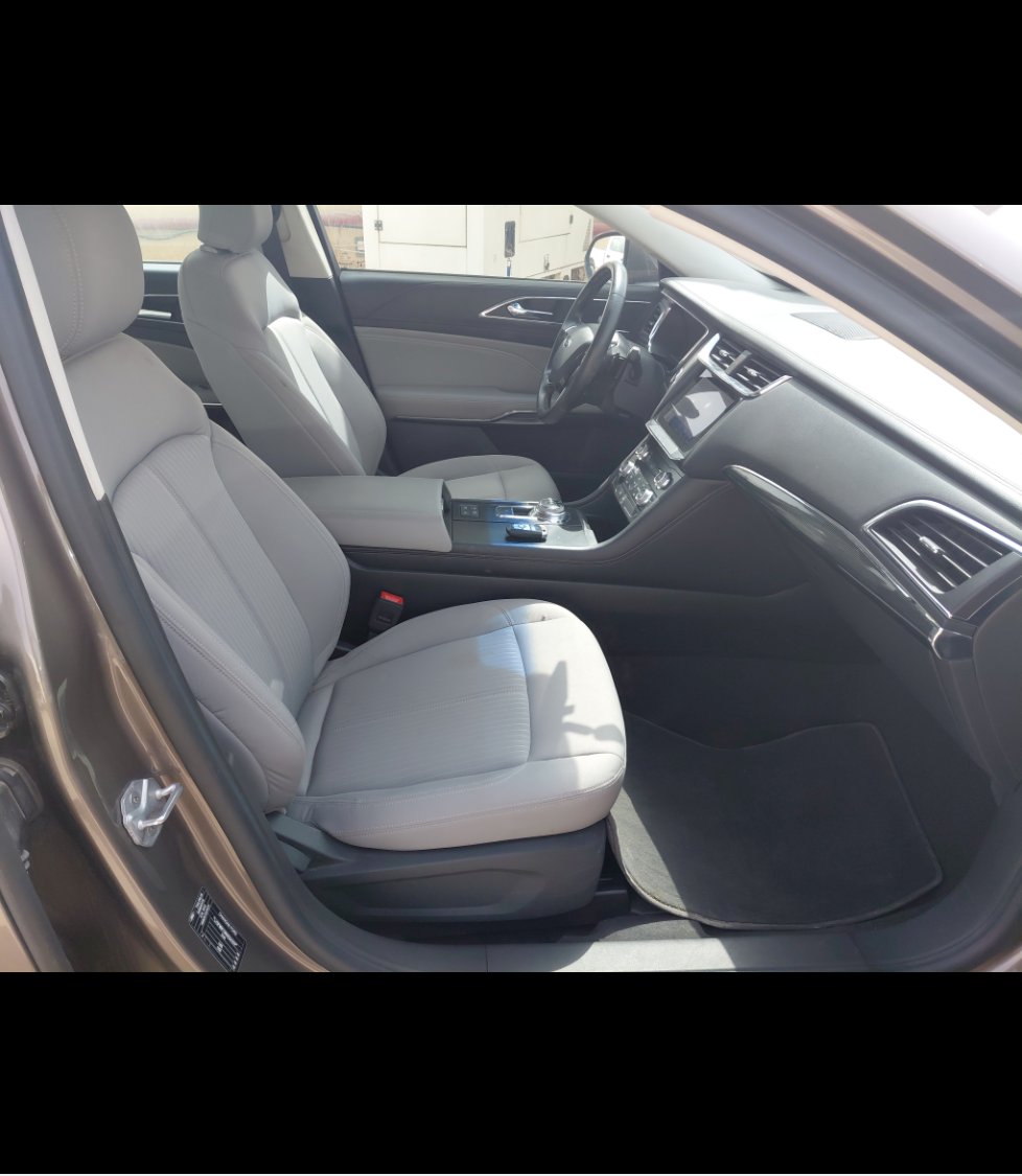 Ford Taurus  2022 image