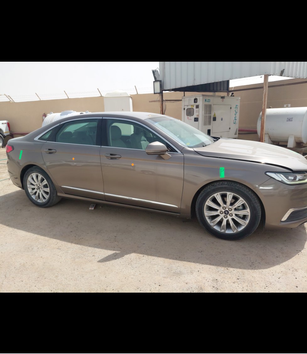 Ford Taurus  2022 image