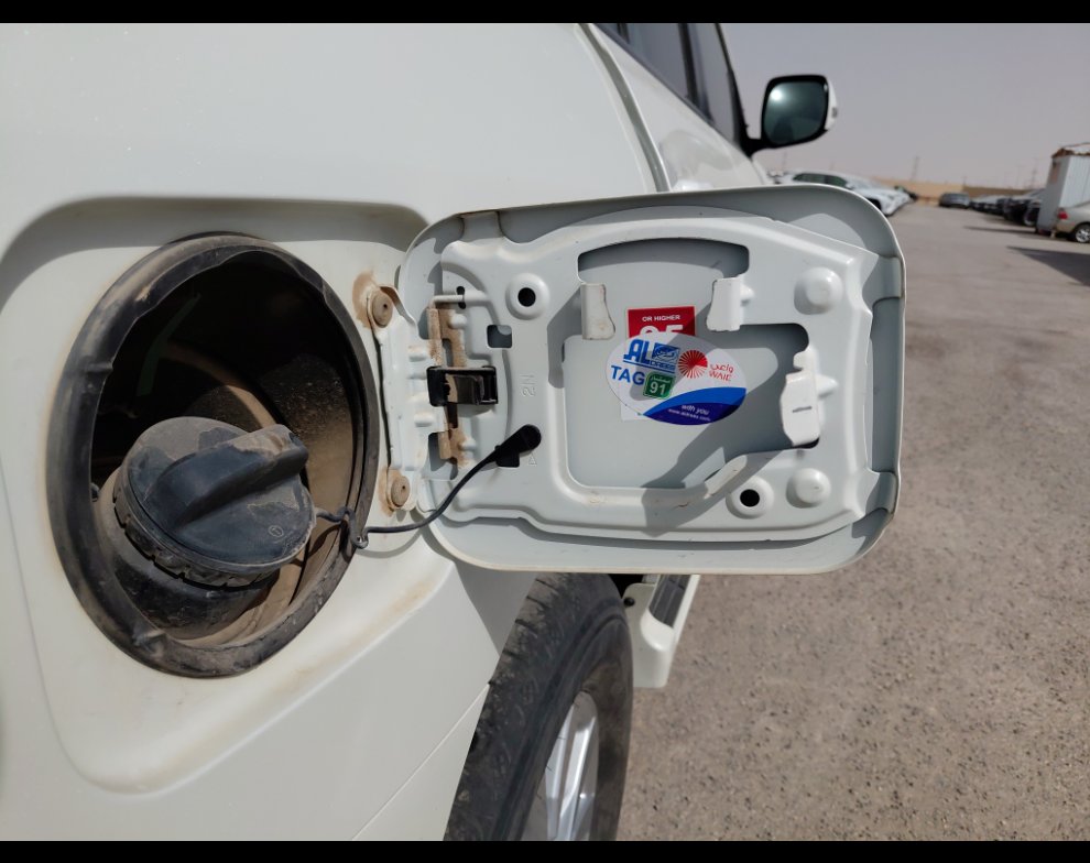 Toyota Land Cruiser GXR 2 2021 image