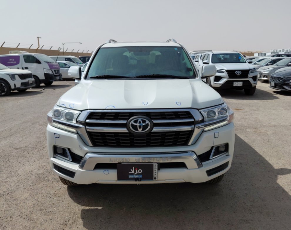 Toyota Land Cruiser GXR 2 2021