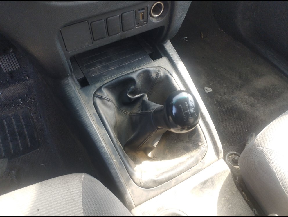 ميتسوبيشي L200  2020 image