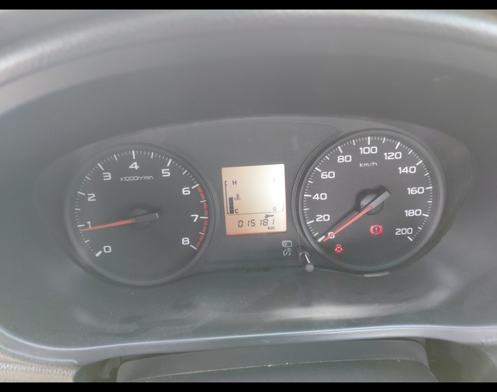 Mitsubishi L200  2020 image