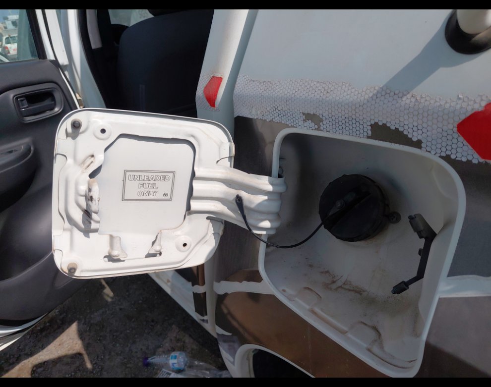 Mitsubishi L200  2020 image