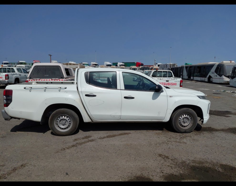 ميتسوبيشي L200  2020 image