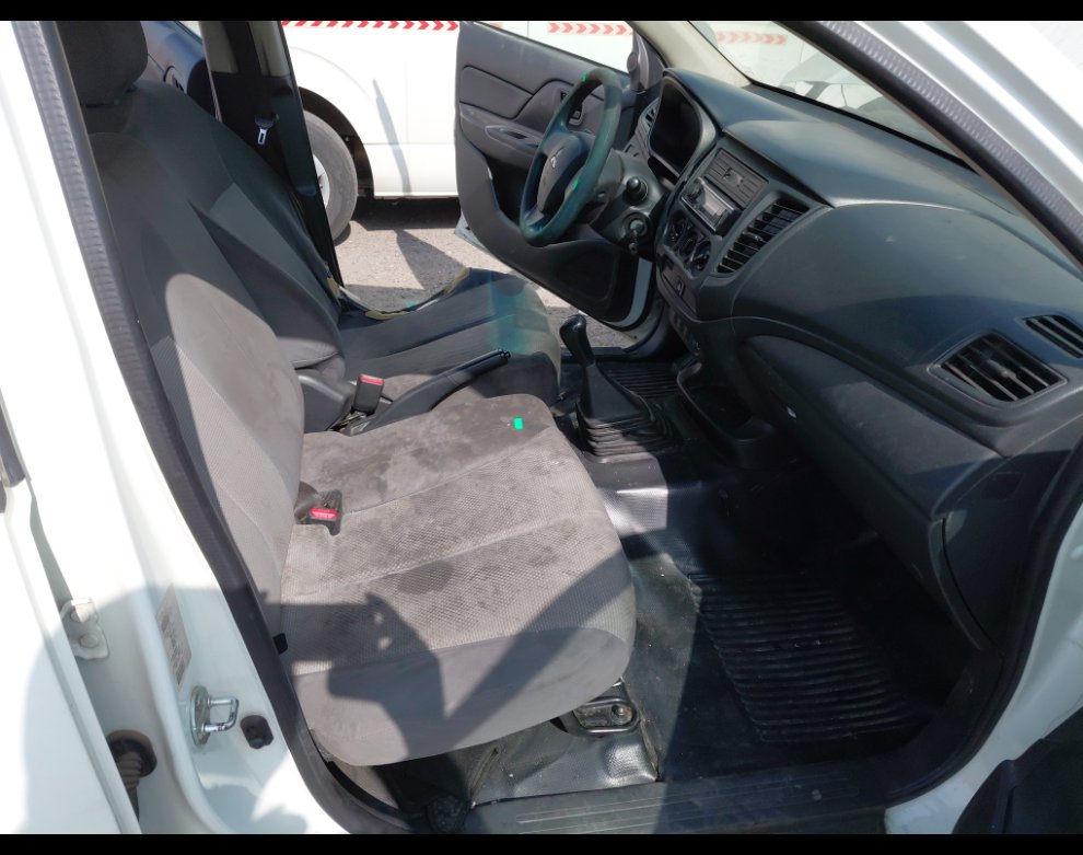 ميتسوبيشي L200  2021 image