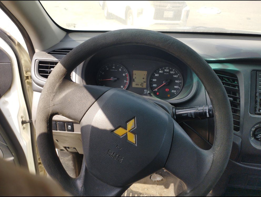 ميتسوبيشي L200  2017 image