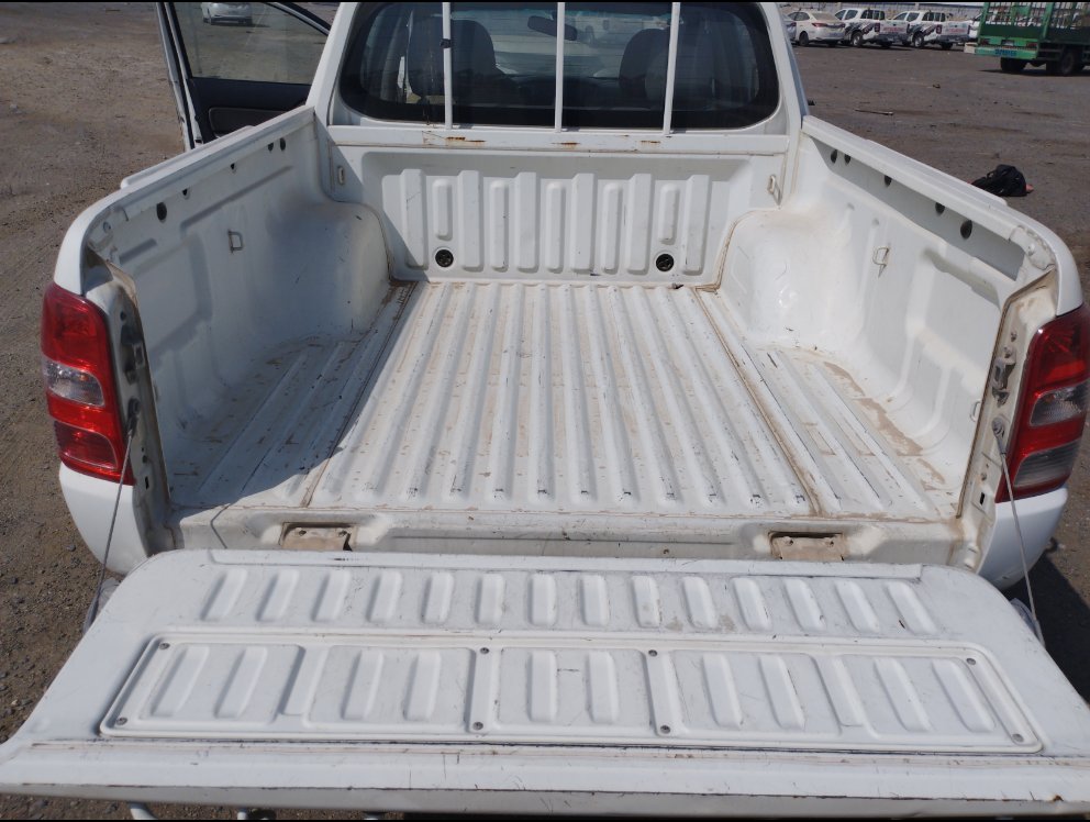 ميتسوبيشي L200  2017 image