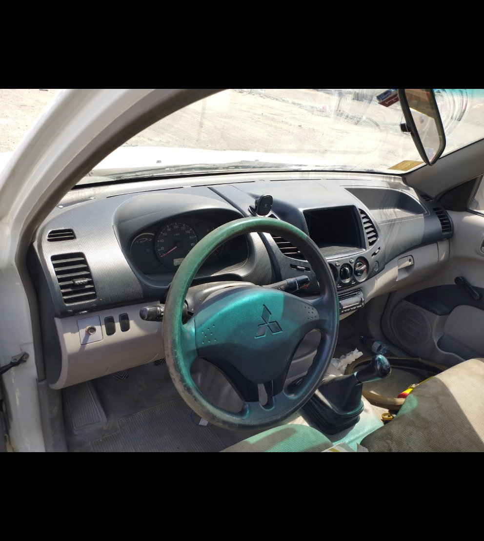 ميتسوبيشي L200  2015 image