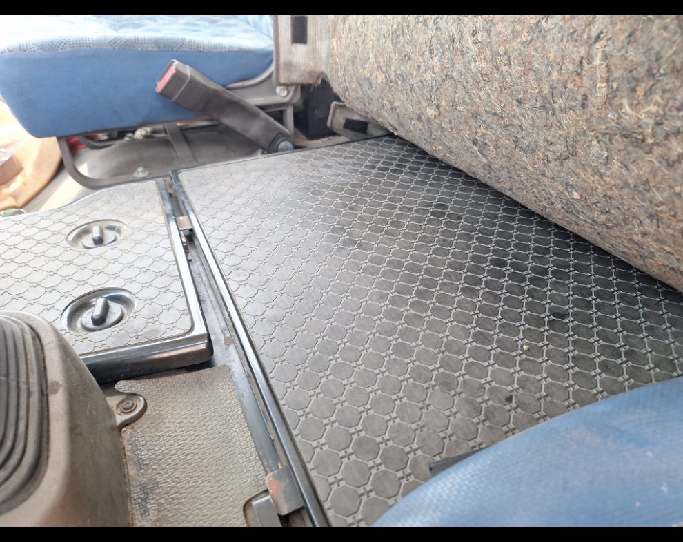 ميتسوبيشي روزا  2020 image