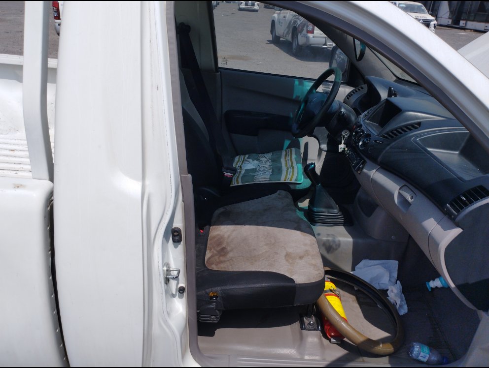 ميتسوبيشي L200  2015 image