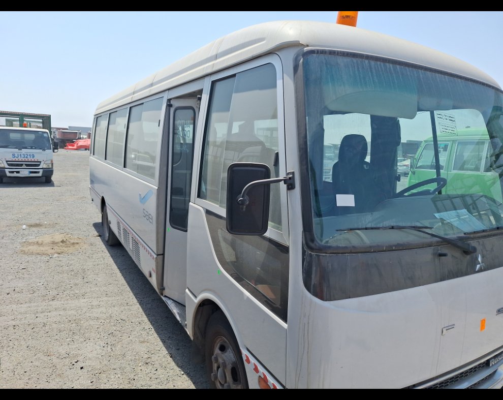 ميتسوبيشي روزا  2020 image