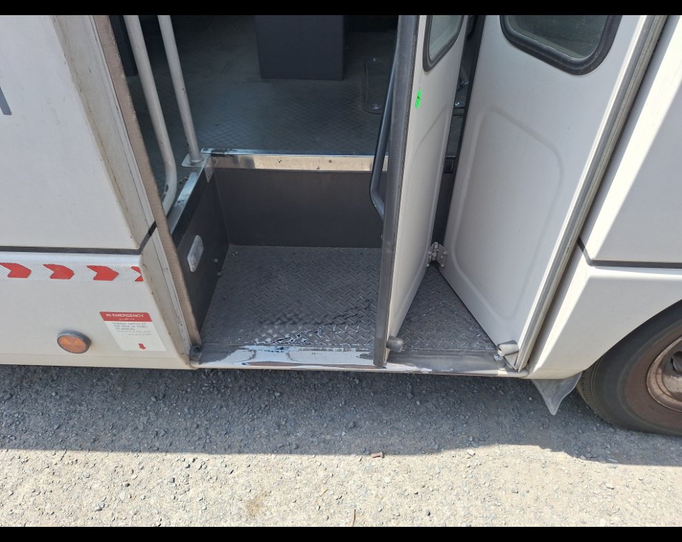 ميتسوبيشي روزا  2020 image