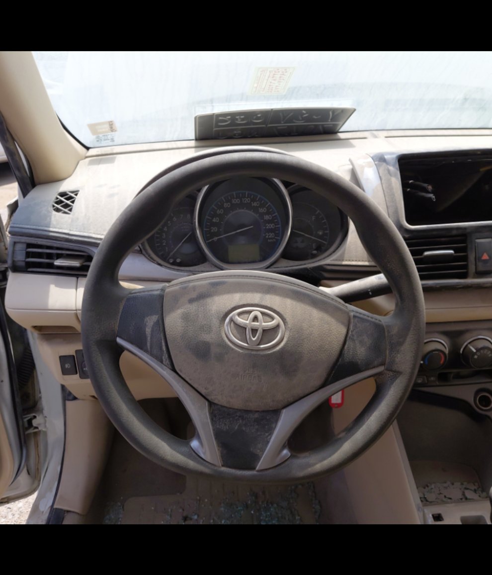 تويوتا يارس  2015 image