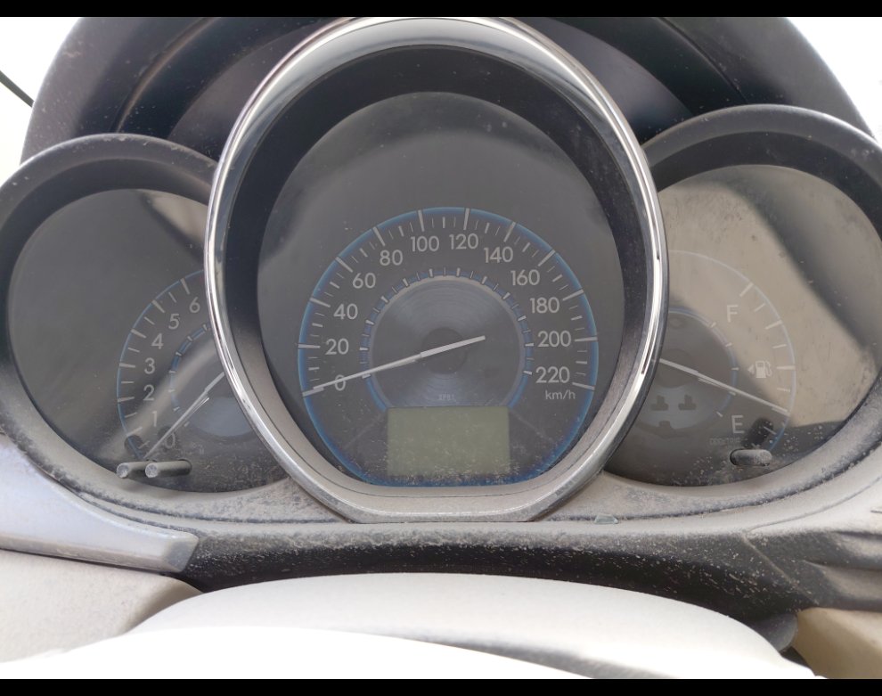 تويوتا يارس  2015 image