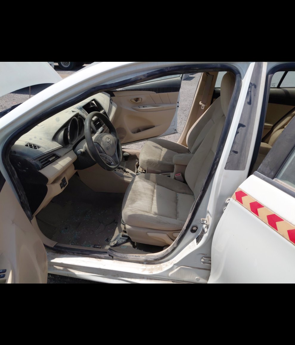 تويوتا يارس  2015 image