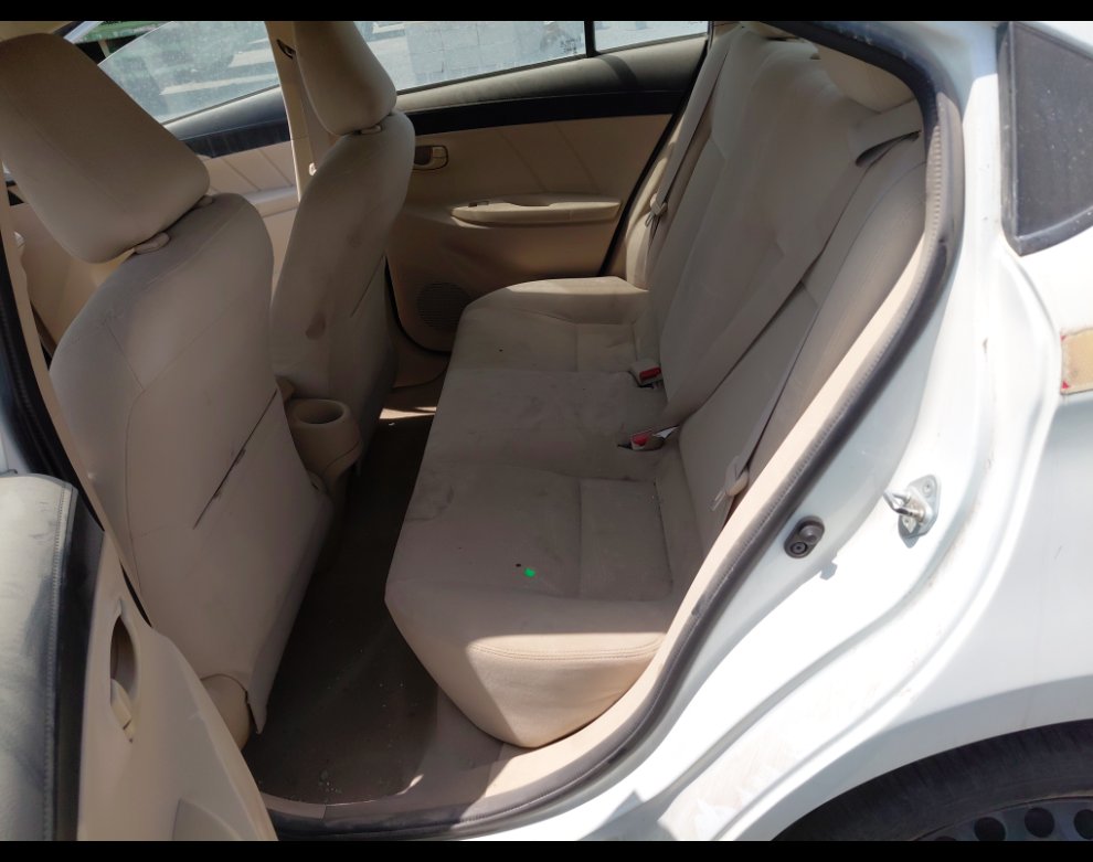 تويوتا يارس  2015 image