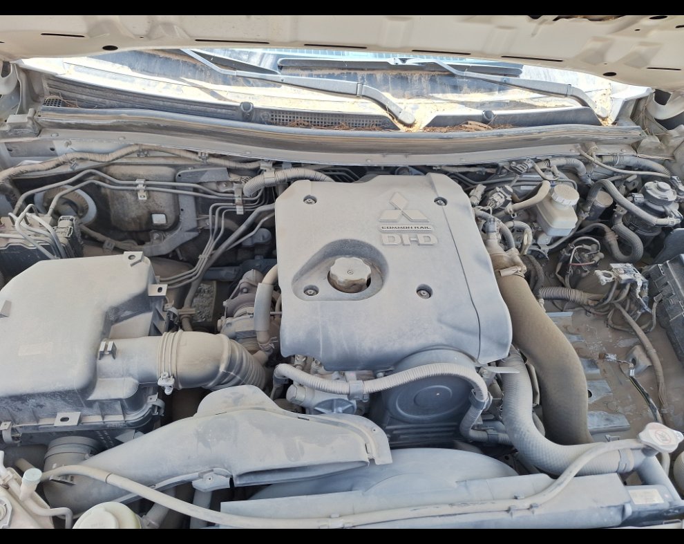 ميتسوبيشي L200  2020 image