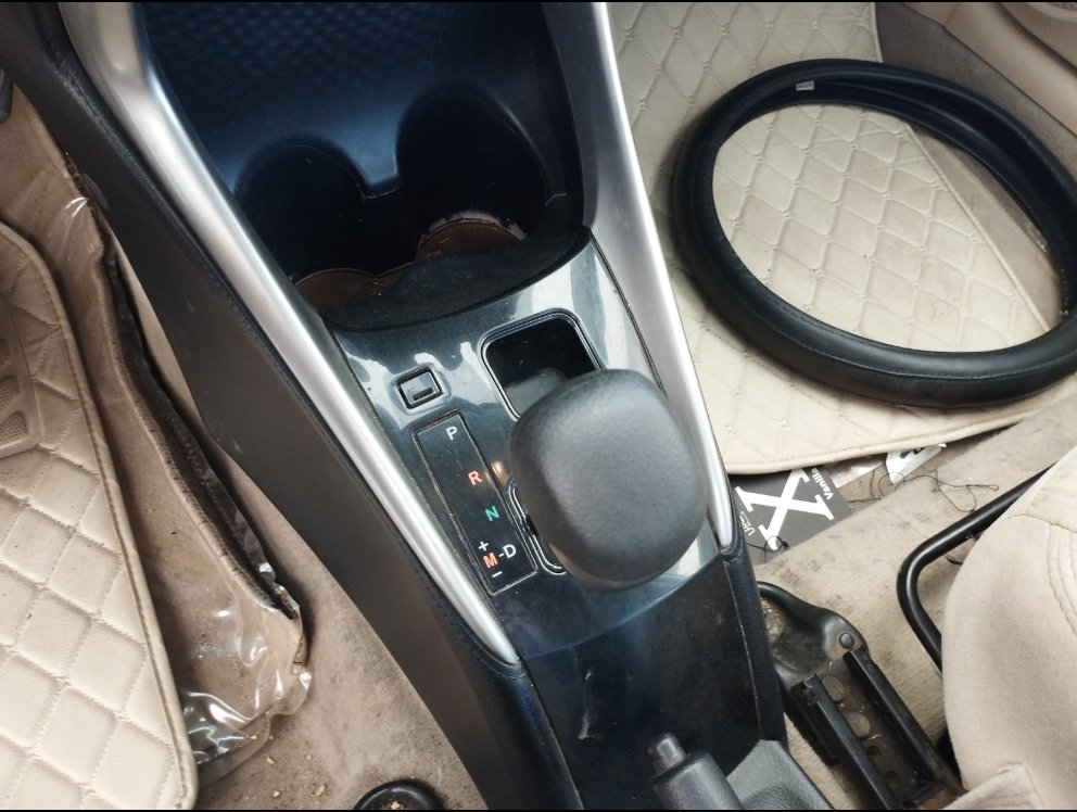 تويوتا يارس  2019 image