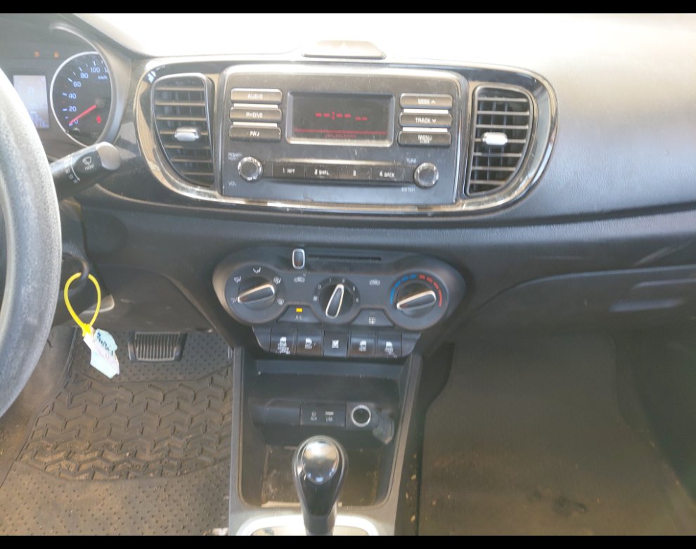 كيا بيجاس  2020 image