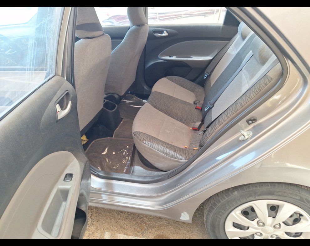 كيا بيجاس  2020 image