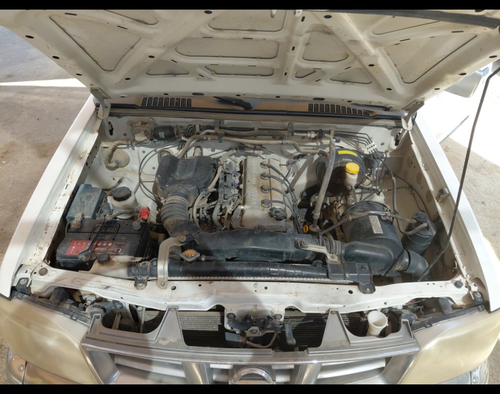 Nissan Pickup  2013 image